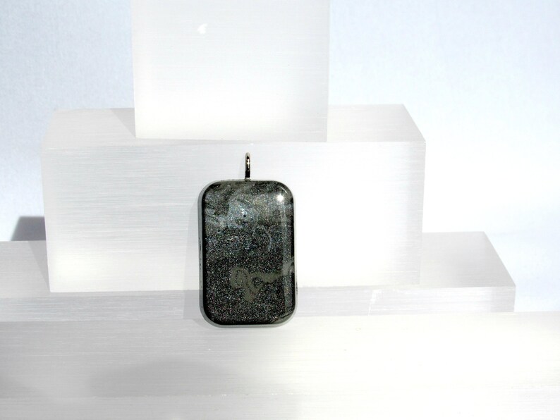 Men/'s Resin Pour Orgonite\u00ae Pendant