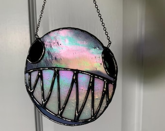 Atrapasueños de burbujas de vidrieras – Fan art de The Digital Circus