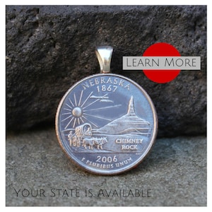 Nebraska Halskette | Einzigartiges Nebraska Geschenk für Sie oder Ihn | Pionier Wagen Anhänger | Nebraska Charme Schmuck | Schornsteinfeger Geschenk