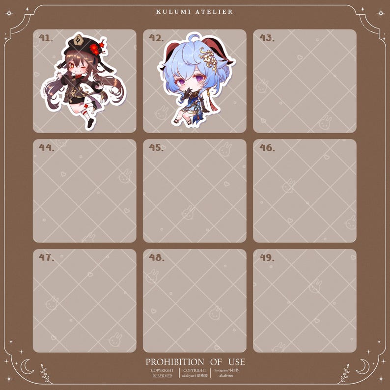 Puede incluir: Una hoja de cuadr&iacute;cula marr&oacute;n titulada KULUMI ATELIER con dos pegatinas de personajes de anime estilo chibi etiquetadas 41 y 42. La pegatina 41 muestra un personaje con traje negro y detalles rojos, y la 42 un personaje con cabello azul.