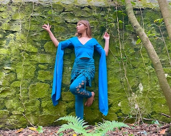 Boho Chic Top, Blue Top, Witch Top, Wing Sleeve, Elven Clothing, Fairy Wing, Burning Man Clothing, Boho Top, Hippie Clothing, Pagan Clothing