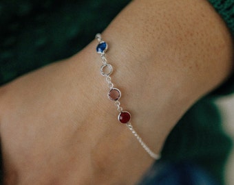 Personalized Crystal Birthstone Bracelet for Mother. Gift to Mom.