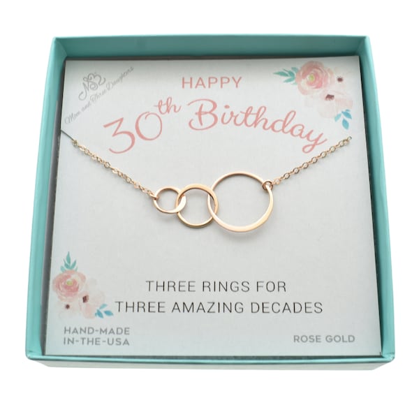 30th birthday gift for woman best friend. Rose gold necklace.  Three circle necklace.