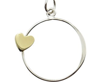 SOLO CHARM - Círculo de plata esterlina, Charm de corazón de bronce