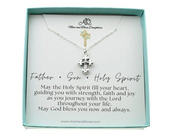 Collar con la Cruz de la Santísima Trinidad: Colgante cristiano en tono plateado, cadena de plata de ley