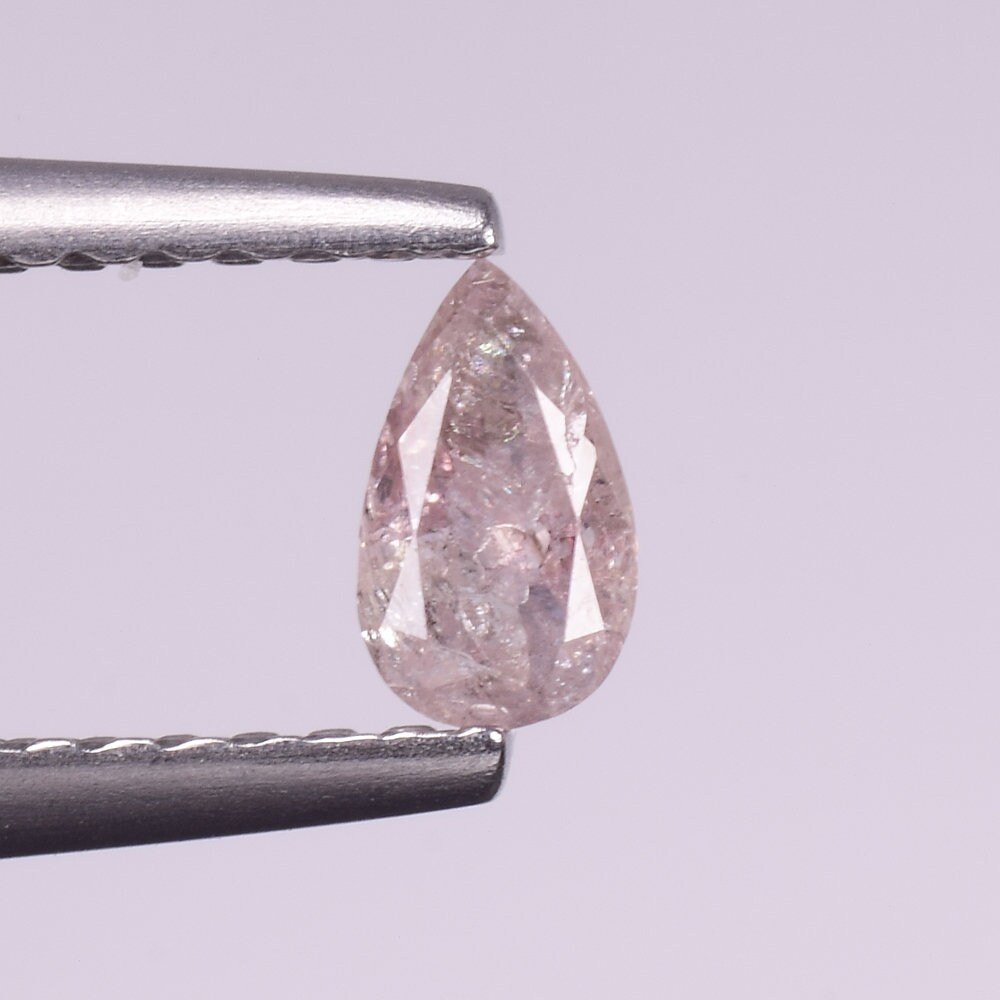 Image of Pear-shaped paniculata pink diamond ring