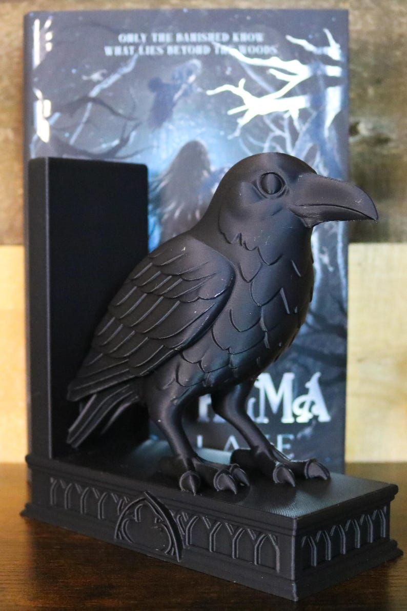 3D Printed Gothic Raven Book Ends | Dark Fantasy Bookshelf Decor ...