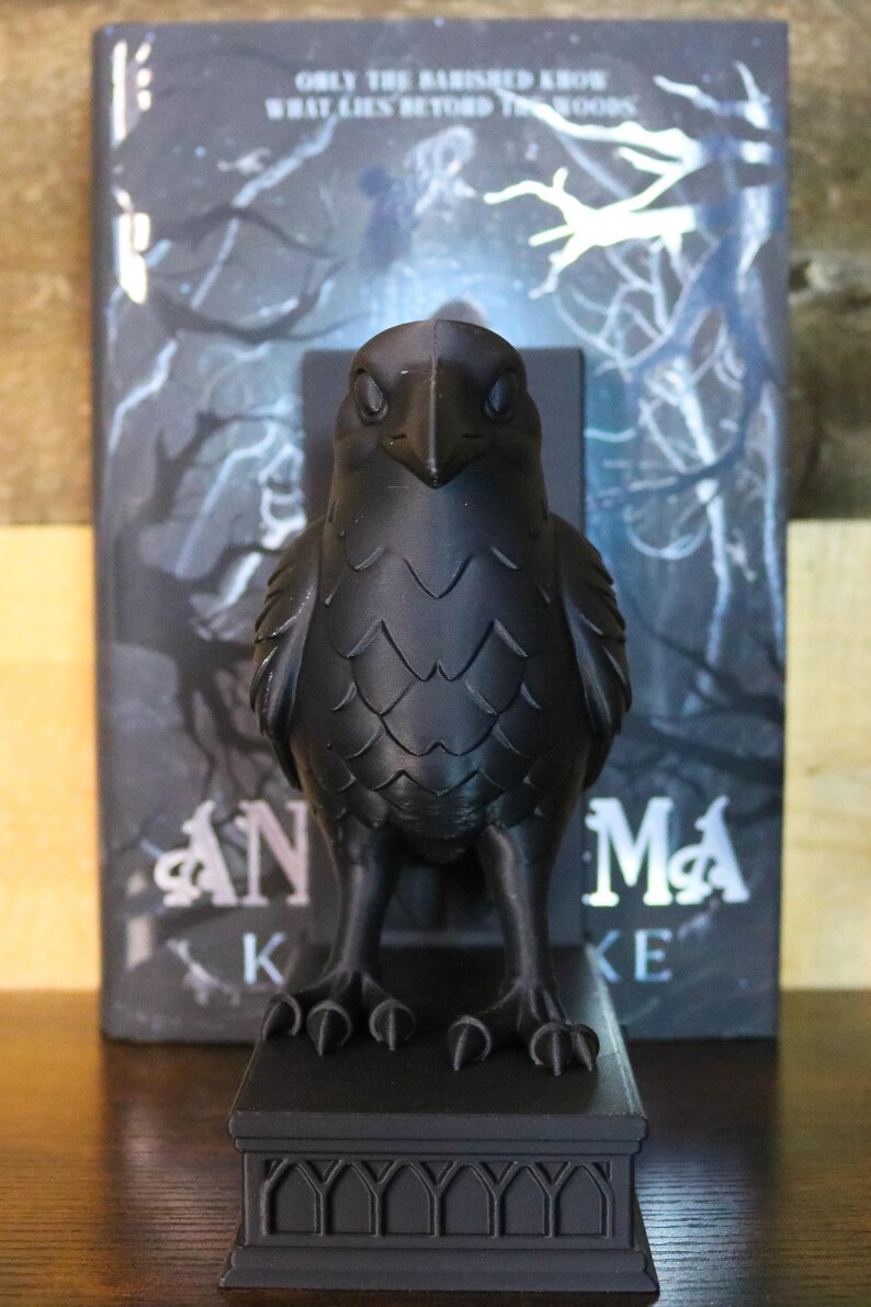3D Printed Gothic Raven Book Ends | Dark Fantasy Bookshelf Decor ...