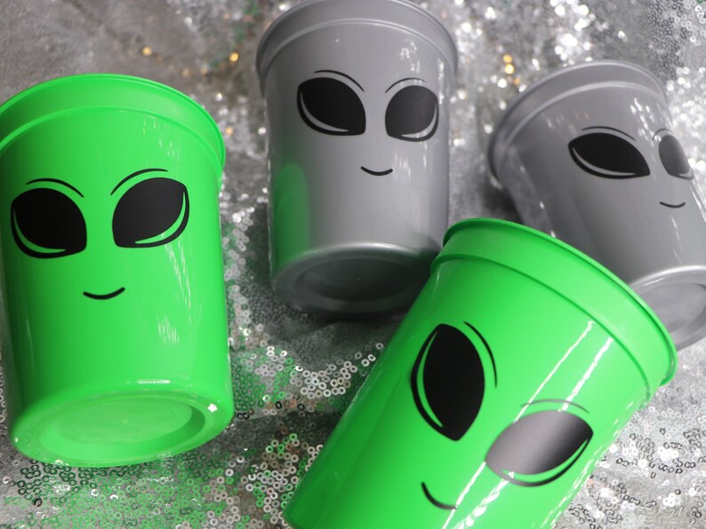 Alien Outer Space Party Cups | Galactic Bash, Space Cowgirl Bash ...