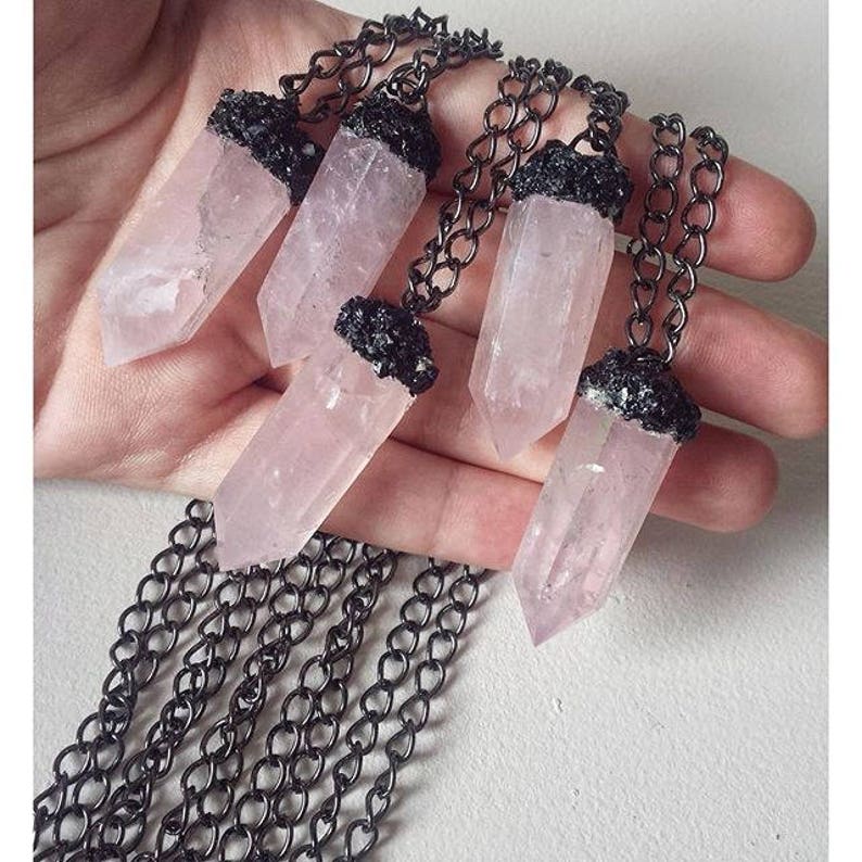 translate obsidian rose to italian translate obsidian rose to italian