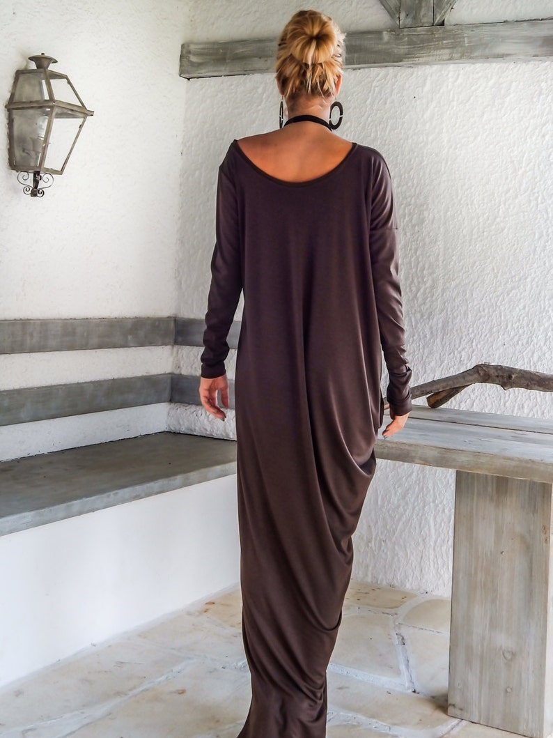 Braunes Maxi Kleid / Maxi Kleid / Kaftan / Langarm Kleid / Winter Kleid / Maxi Kleid / Asymmetrisches Kleid / Kaftan/ 35050 Bild 3