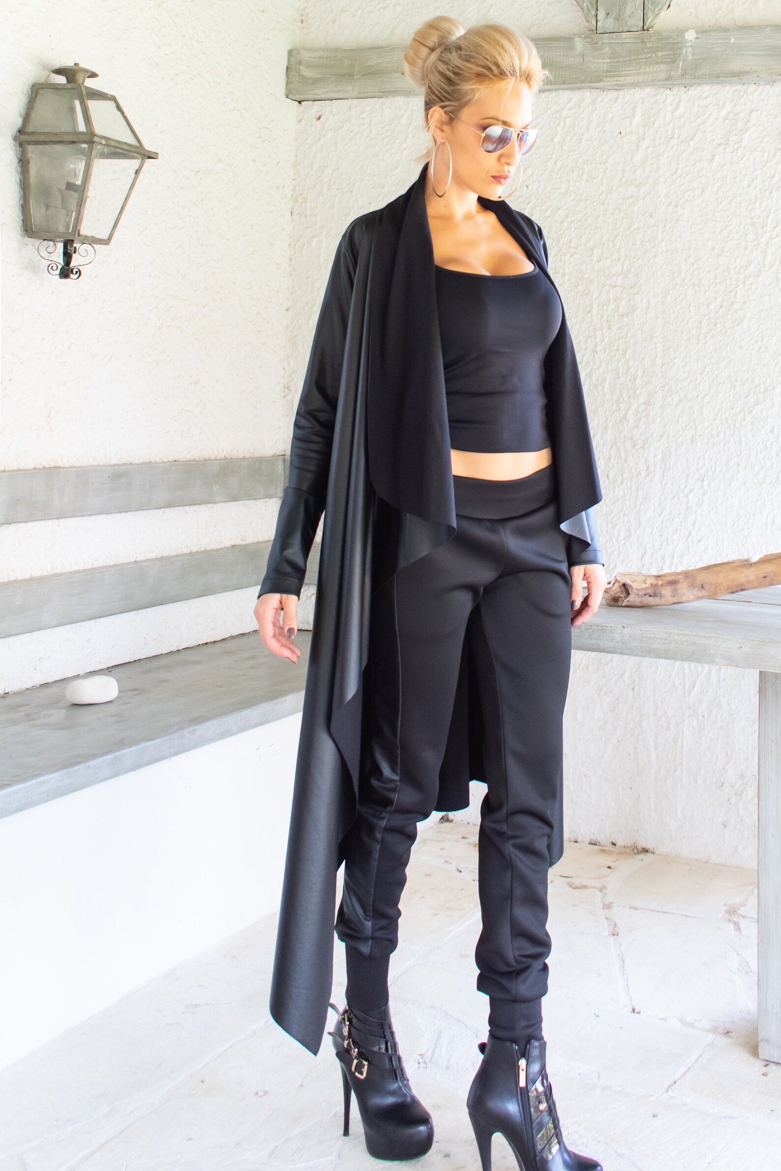 Reema Vest (Black)