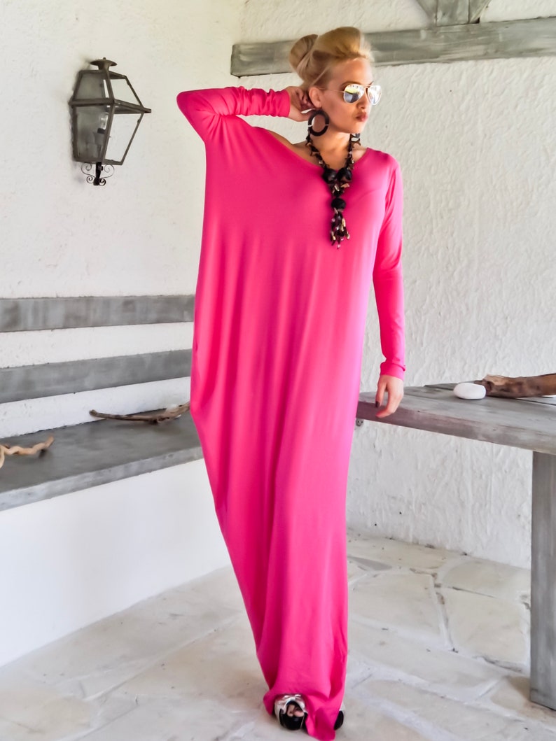 Braunes Maxi Kleid / Maxi Kleid / Kaftan / Langarm Kleid / Winter Kleid / Maxi Kleid / Asymmetrisches Kleid / Kaftan/ 35050 Fuchsia