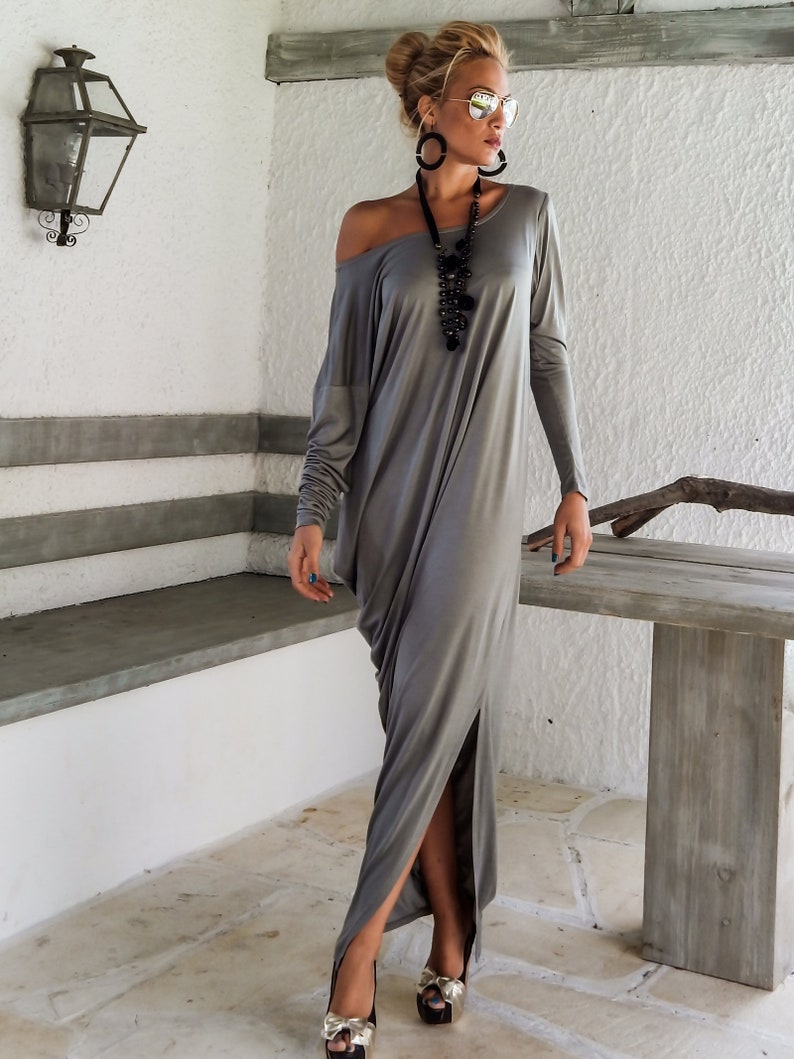 Braunes Maxi Kleid / Maxi Kleid / Kaftan / Langarm Kleid / Winter Kleid / Maxi Kleid / Asymmetrisches Kleid / Kaftan/ 35050 Light Gray