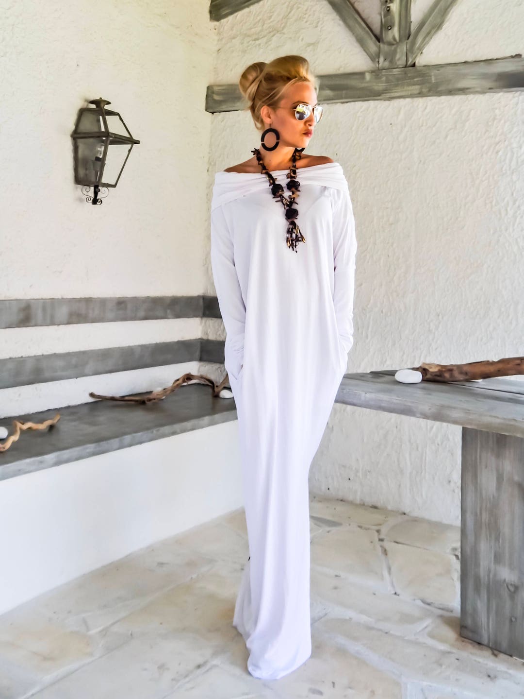 Floral Printed White Polyester Plus Size Kaftan Dress For Women