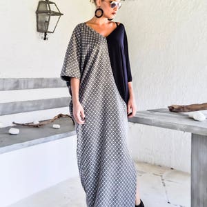 NEUES Maxi Kleid / Winter Maxi Kleid / Plus Size Kleid / Warmes Kleid / Elegantes Kleid / Print Kleid / Schwarzes Kleid Oversize Lockeres Kleid / #35242