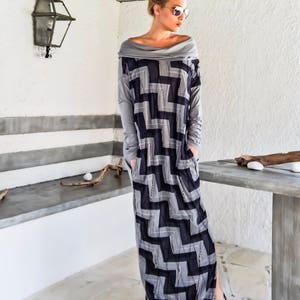 Print Long Sleeve Maxi Dress / Plus Size Dress / Turtleneck Dress / Maxi Dress / Dress with pockets / Long Dress / Plus Size Clothing #35229