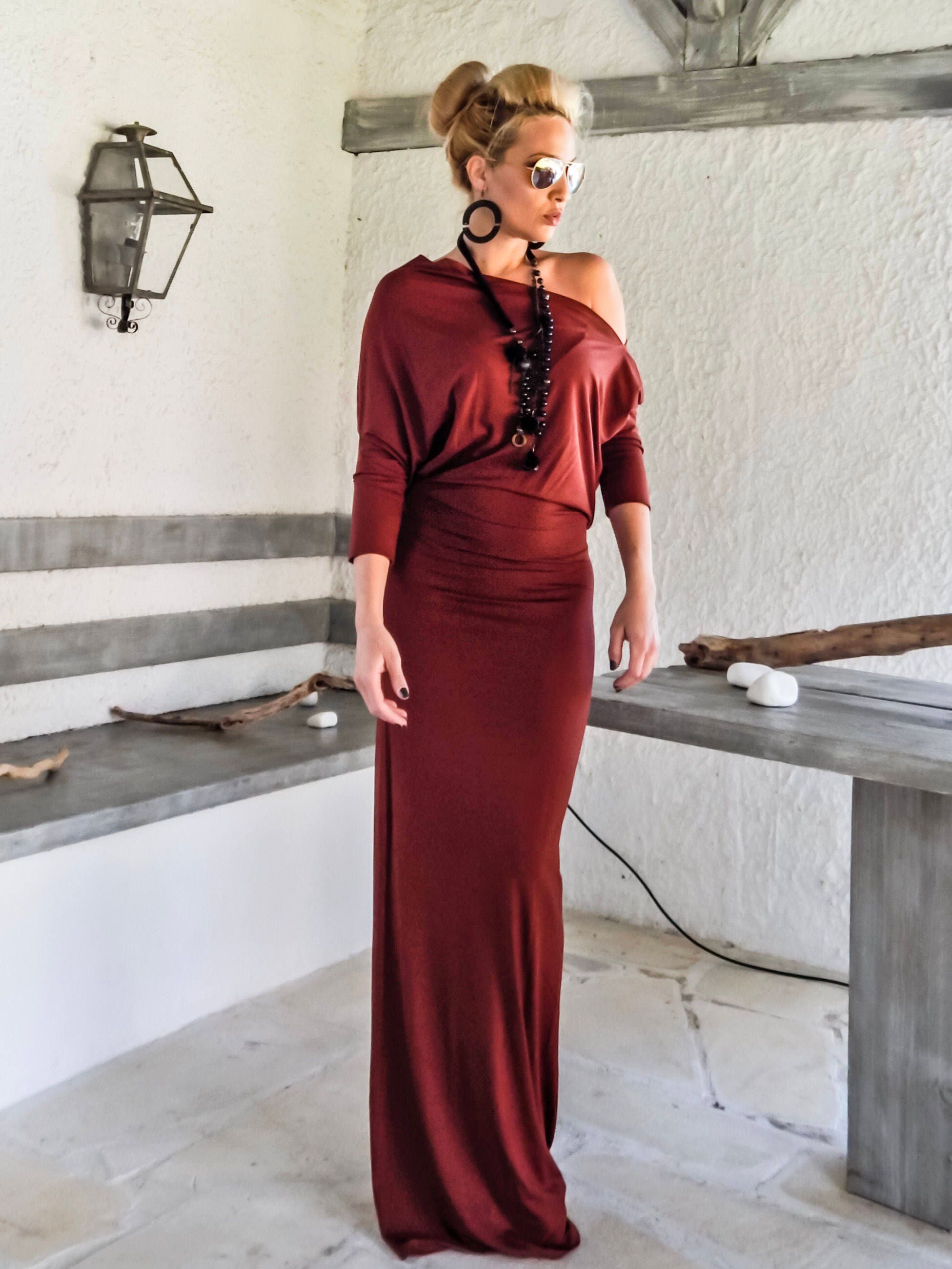 Not sure if I'm on time ^^' here's the cursed fairy Mélusine, from very old  french tales... Have a good day everyone !  https://www.facebook.com/marionbulot.art  https://www.instagram.com/marion_bulot https://marionbulot.tumblr.com, image size:1951x2601