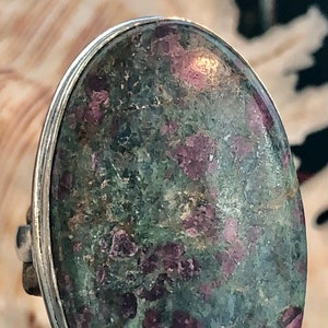 LARGE 1 1/2" Ruby Fuchsite Gemstone Ring Oval .925 Sterling Silver Size 10.5