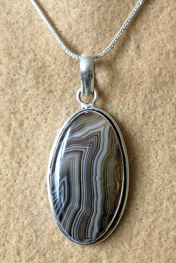 Simple Necklace Gift for Woman Agate Necklace Banded Agate Pendant Botswana Agate Pendant Necklace