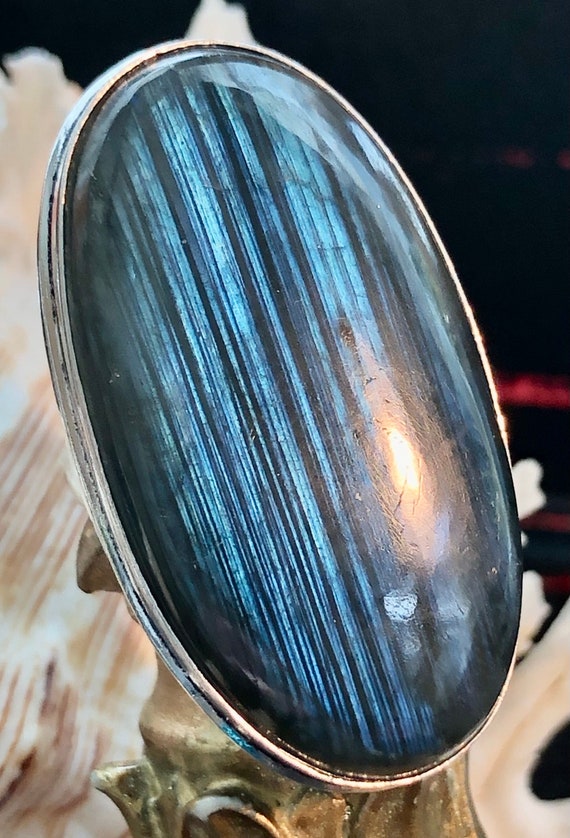 HUGE 1 5/8" Fiery Blue Labradorite Gemstone Ring O