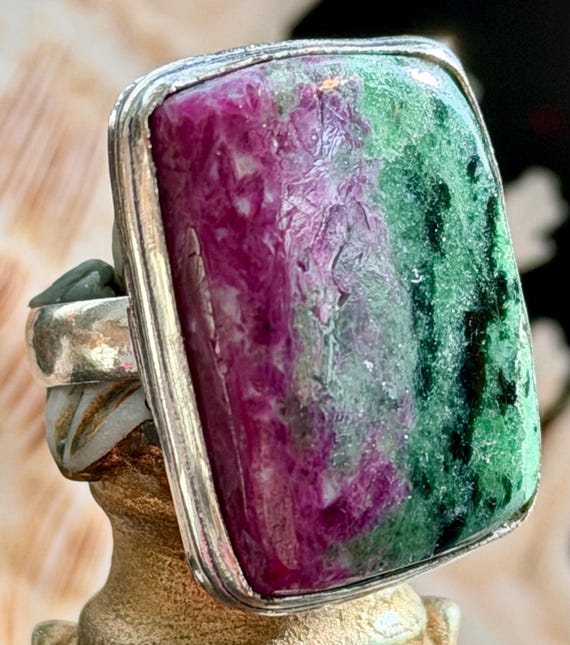 Large 1" Ruby Zoisite Gemstone Ring Rectangle .92… - image 1