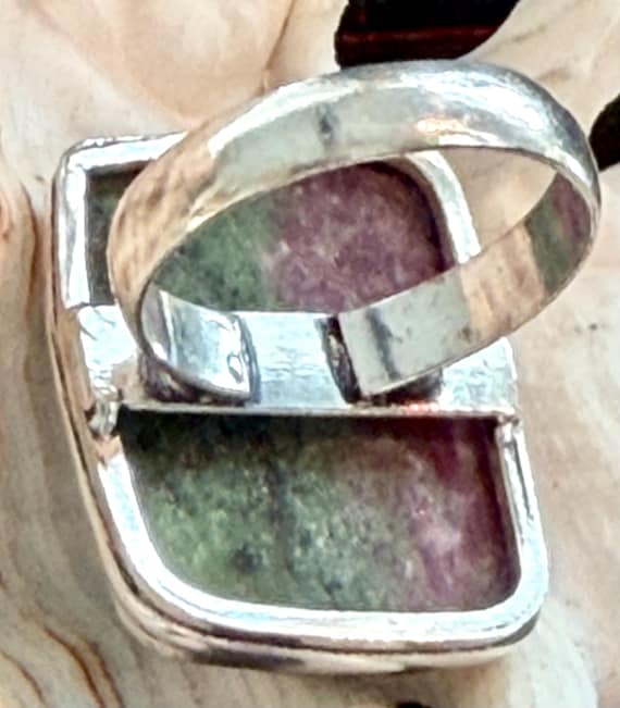 Large 1" Ruby Zoisite Gemstone Ring Rectangle .92… - image 9