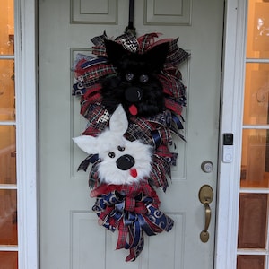 Scottish Terrier Wreath: Tartan Bow Scottie Home Decor