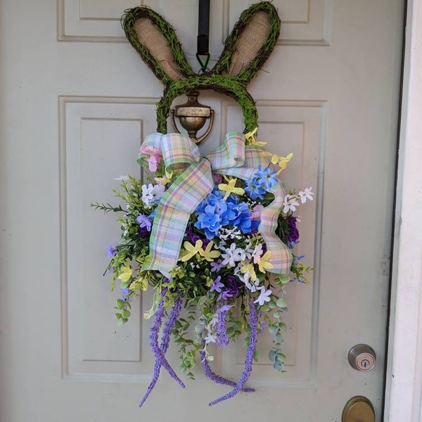 Grapevine Bunny Easter Wreath, Easter Rabbit wreath, SMorgansStudio