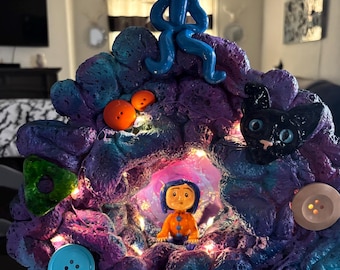 Coraline light up tunnel squid cat the cat buttons and taffy