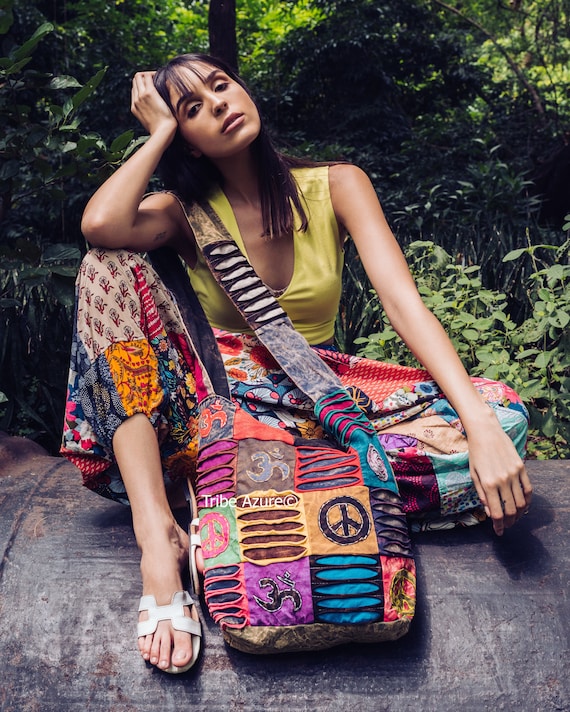 Hippie Peace Lovers Sack Hobo Bag | Purses-Bags | Black | Stonewash,  Applique, Vacation, Bohemian