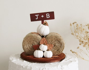 Rustic Pumpkin Hay Bale Cake Topper, Fall Wedding Cake Topper, Barn Wedding Topper, Farm Wedding, Pumpkin Cake Topper, Autumn Wedding