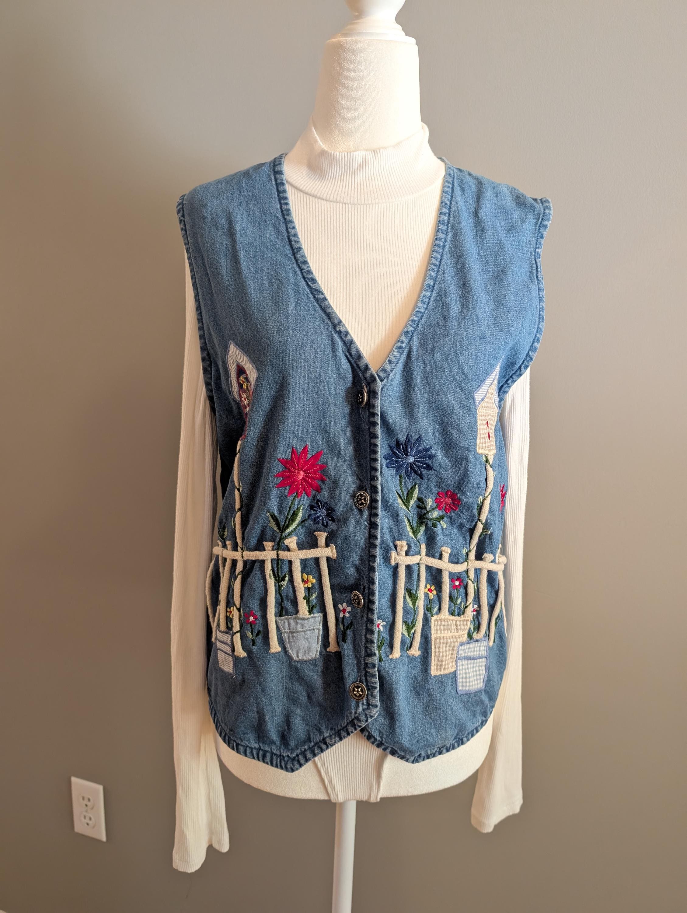 Vintage New Directions Denim Vest – Embroidered Birdhouses