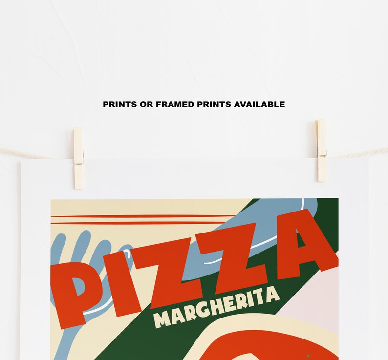 Puede incluir: Un p&oacute;ster de estilo retro con un esquema de color rojo, blanco y azul. El p&oacute;ster presenta la palabra "PIZZA" en letras rojas grandes y en negrita y el texto "MARGHERITA" en letras blancas m&aacute;s peque&ntilde;as. El p&oacute;ster tambi&eacute;n presenta una imagen estilizada de una rebanada de pizza.