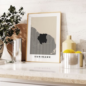 Suriname Print - Benutzerdefinierter Kartendruck - Geschenkoptionen mit personalisiertem Text - Rahmen- / Leinwandoptionen - Vintage Style Map Print