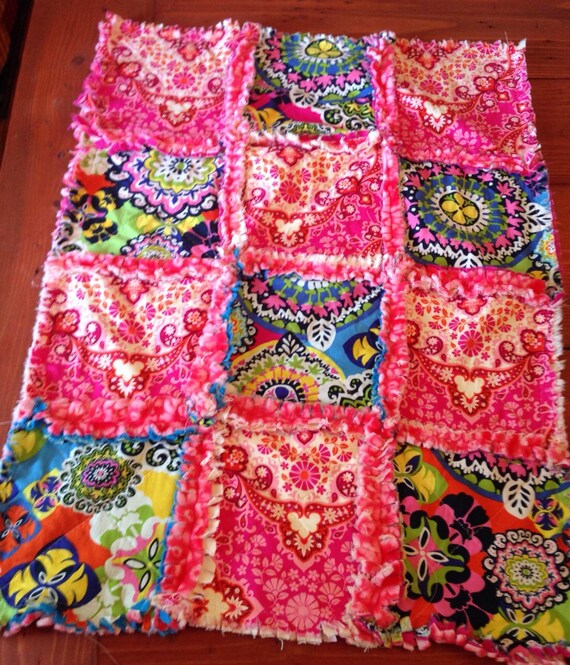 Items similar to Rag quilt, Baby girl rag quilt, hot pink and paisley ...