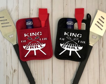 Custom Fathers Day Personalized Pot Holders/King of the Grill/Grill Master Pot Holder