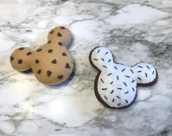 Felt Cookies, Pretend Play Kitchen, Fake Food, Play Food, Felt Chocolate Chip Cookies, Set of 2, Learning Toy, Gifts for Toddlers