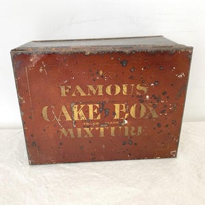 leavitt and peirce tobacco Vintage Leavitt & Peirce Famous Cake Box Mixture Tobacco Tin Box