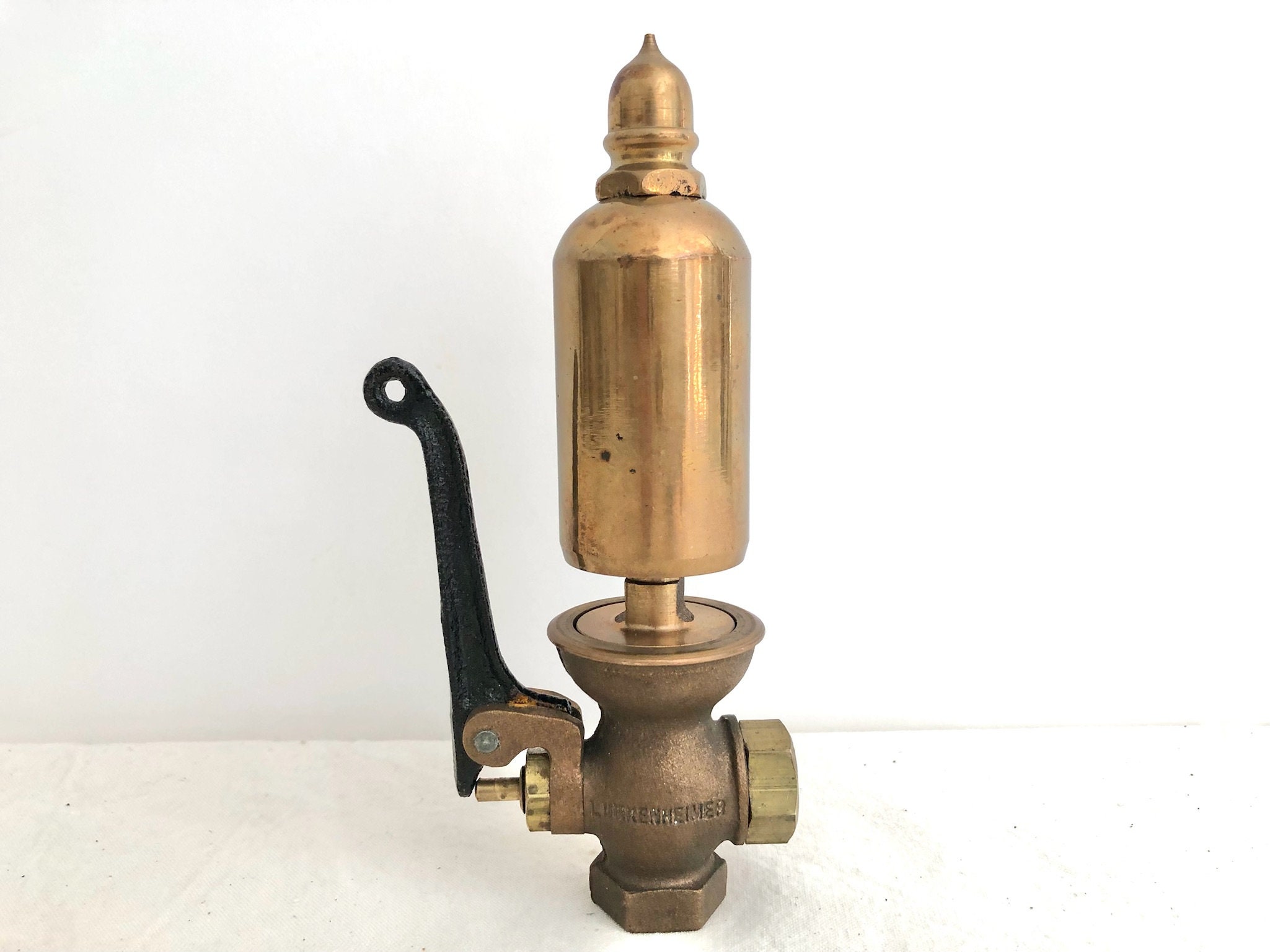 Brass steam locomotive train whistle - Matthew Bullock Auctioneers