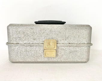 Vintage Liberty Steel Chest Corp. Rochester, NY Model L-213 Green 2-tiermetal Fishing Tackle Box All Original - Etsy Vintage Liberty Steel Chest Corp. Rochester, NY Model L-213 Green 2-tiermetal Fishing Tackle Box All Original - Etsy