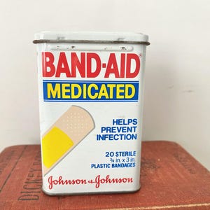 Vintage Band-Aid Brand Medicated Tin - Band Aid - Johnson & Johnson - First Aid Collectible