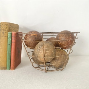 Vintage Croquet Wood Game Balls - Wooden Balls Lot of 6 - Antique Croquet Balls - Display Wood Balls - Game Room Decor //LN2