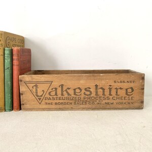 Vintage Lakeshire Pasteurized Process Cheese Wooden Box - Display Advertising Wood American Cheese Box //LN5