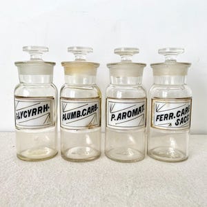 Antique Apothecary Bottle with Glass Stopper - Medical Bottle - Pharmacy Bottle - Chemistry Bottle //LN2