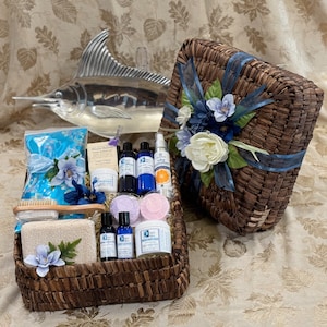 Spa Gift Basket for Men image 1