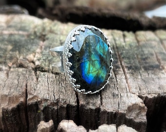 Size 8 Labradorite Ring, Oval Cabochon Sterling Silver Handmade