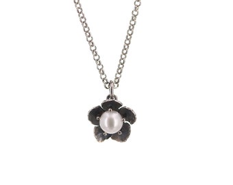 Cherry blossom pendant, with Pearl - three-dimensional in oxidized 925 silver - three-dimensional flower pendant