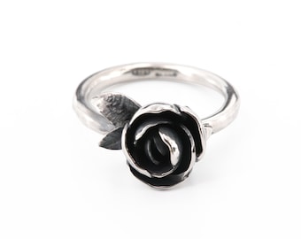 Small ring with rose and leaves in sterling silver - bridesmaids wedding gift - bride - gift idea