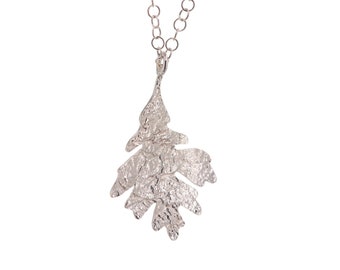 Oak pendant in silver - floral - pendant with oak leaf - silver texture